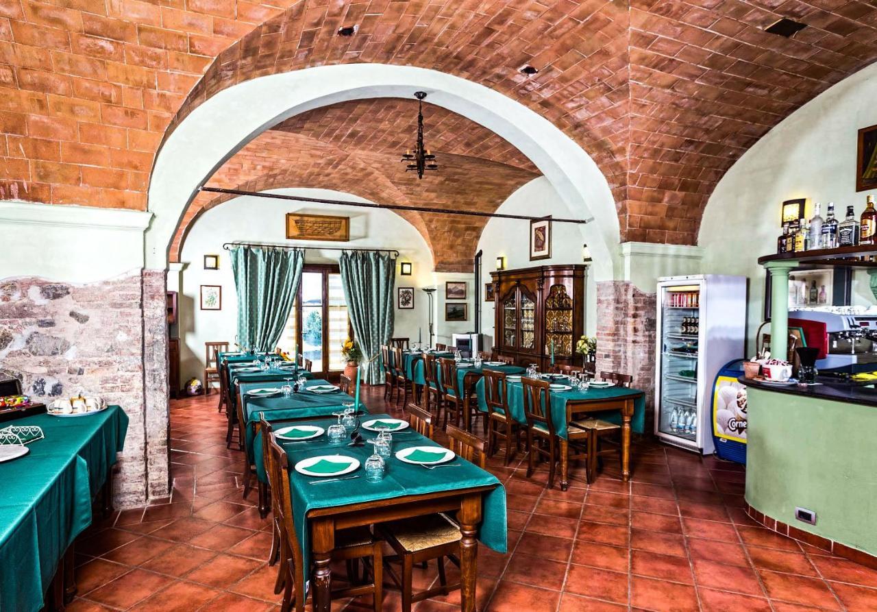 Poderino San Cristoforo Лаятико Екстериор снимка